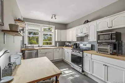 70-03 37th Avenue, Jackson Heights, NY 11372 - Photo 19