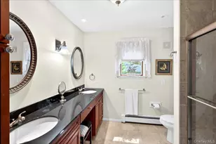 52 N Pinelake Dr, Patchogue, NY 11772 - Photo 19