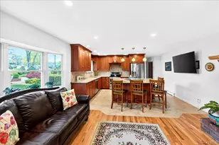 52 N Pinelake Dr, Patchogue, NY 11772 - Photo 15