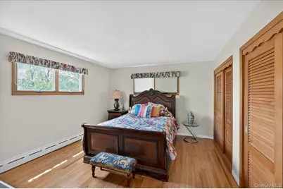 52 N Pinelake Drive, Patchogue, NY 11772 - Photo 17