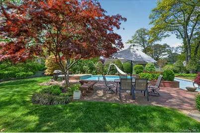 52 N Pinelake Drive, Patchogue, NY 11772 - Photo 9