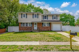 68 Janet St, Port Jefferson, NY 11776 - Photo 3