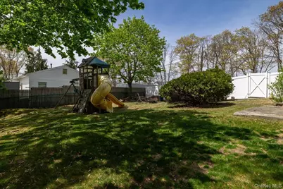 68 Janet Street, Port Jefferson, NY 11776 - Photo 21