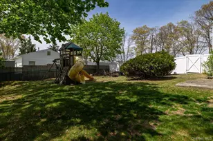 68 Janet St, Port Jefferson, NY 11776 - Photo 21