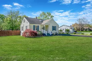 66 Hedges Rd, Patchogue, NY 11772 - Photo 11