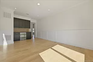 72 Cypress Ln, Westbury, NY 11590 - Photo 7