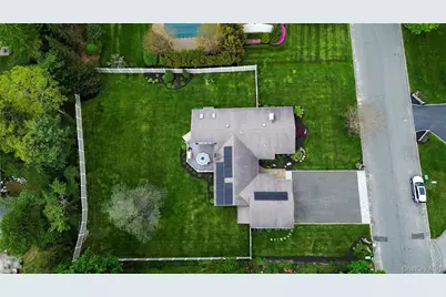 12 Buccaneer Lane, East Setauket, NY 11733 - Photo 3