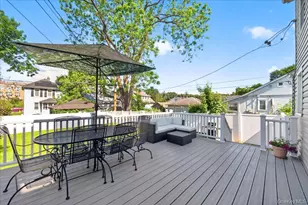 23 Roosevelt Pl, Newburgh, NY 12550 - Photo 23