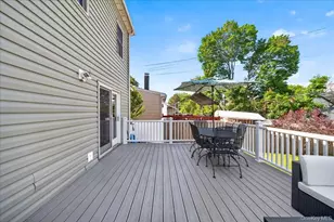 23 Roosevelt Pl, Newburgh, NY 12550 - Photo 25