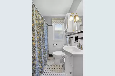 23 Roosevelt Place, Newburgh, NY 12550 - Photo 15