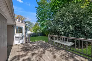 36 Barrington St, Westbury, NY 11590 - Photo 17