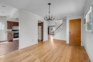36 Barrington St, Westbury, NY 11590 - Photo 5