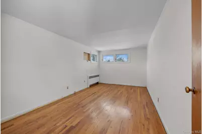 36 Barrington Street, Westbury, NY 11590 - Photo 9
