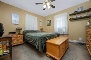 88-68 Commonwealth Blvd, Bellerose, NY 11426 - Photo 15