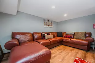 88-68 Commonwealth Blvd, Bellerose, NY 11426 - Photo 19