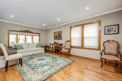 88-68 Commonwealth Boulevard, Bellerose, NY 11426 - Photo 3