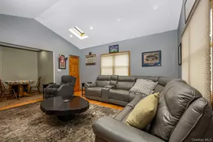 88-68 Commonwealth Blvd, Bellerose, NY 11426 - Photo 13