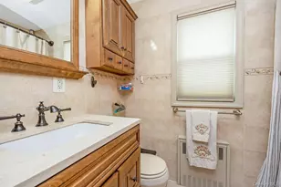 88-68 Commonwealth Blvd, Bellerose, NY 11426 - Photo 17