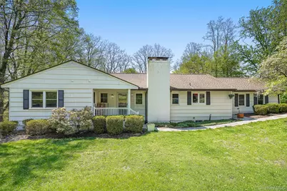 19 Skyview Drive, Armonk, NY 10504 - Photo 1