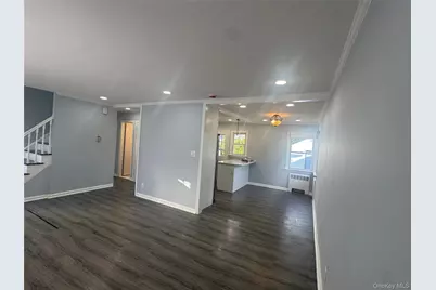 121 Sheridan Avenue, Williston Park, NY 11596 - Photo 7