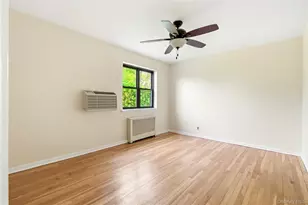 46-11 215th Pl, Bayside, NY 11361 - Photo 13
