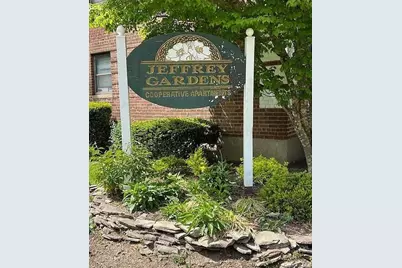 46-11 215th Place #3A, Bayside, NY 11361 - Photo 17