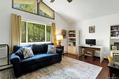 18 Scenic Circle #18, Croton on Hudson, NY 10520 - Photo 19