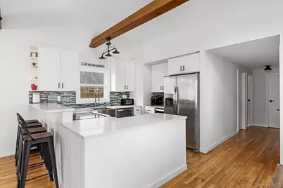 485 Bayberry Walk, Ocean Beach, NY 11770 - Photo 9