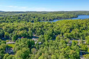 392 Oscawana Lake Rd, Putnam Valley, NY 10579 - Photo 5