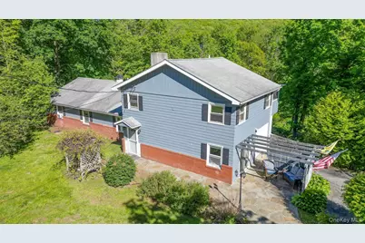 392 Oscawana Lake Road, Putnam Valley, NY 10579 - Photo 3
