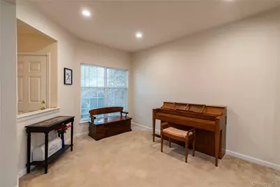 908 Huntington Drive, Fishkill, NY 12524 - Photo 23
