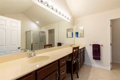 908 Huntington Drive, Fishkill, NY 12524 - Photo 13