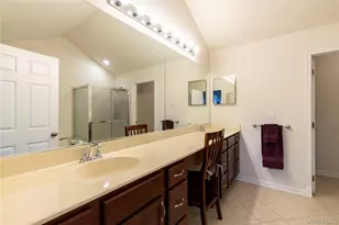 908 Huntington Dr, Fishkill, NY 12524 - Photo 13