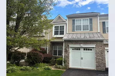 908 Huntington Drive, Fishkill, NY 12524 - Photo 3