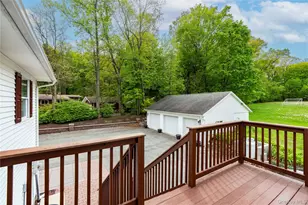 323 Freetown Hwy, Wallkill, NY 12589 - Photo 29