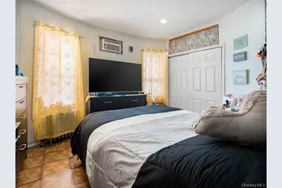 1392 Commonwealth Avenue, Bronx, NY 10472 - Photo 7