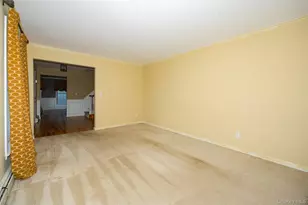 76 Rockledge Dr, Pleasant Valley, NY 12569 - Photo 13