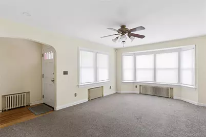 276 Fishel Avenue, Riverhead, NY 11901 - Photo 3