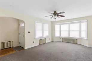 276 Fishel Ave, Riverhead, NY 11901 - Photo 3