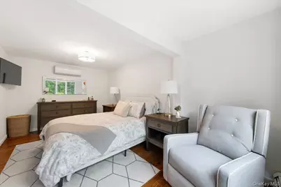 64 Woodfield Terrace, Tarrytown, NY 10591 - Photo 5