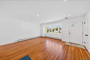8 White Birch Ln, Commack, NY 11725 - Photo 5