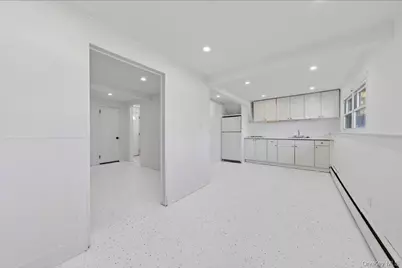 8 Whitebirch Lane, Commack, NY 11725 - Photo 25