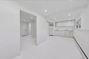 8 White Birch Ln, Commack, NY 11725 - Photo 25