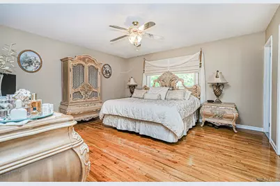29 S Drum Street, New York, NY 10309 - Photo 17