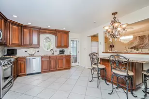 29 S Drum St, New York, NY 10309 - Photo 11