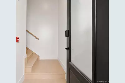 15 Warren Court #314, Monsey, NY 10952 - Photo 5