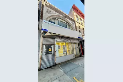 11221 Jamaica Avenue, Richmond Hill, NY 11418 - Photo 3