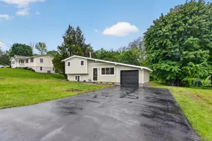 11 Fleetwood Dr, Wappingers Falls, NY 12590 - Photo 25