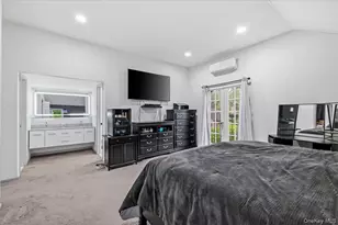 20 School House Ln, Syosset, NY 11791 - Photo 21