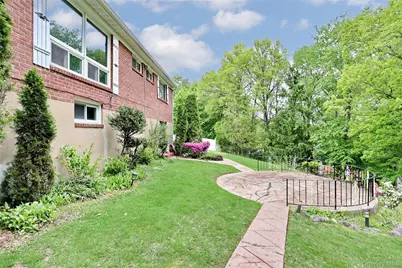 34 E Allison Avenue, Pearl River, NY 10965 - Photo 25